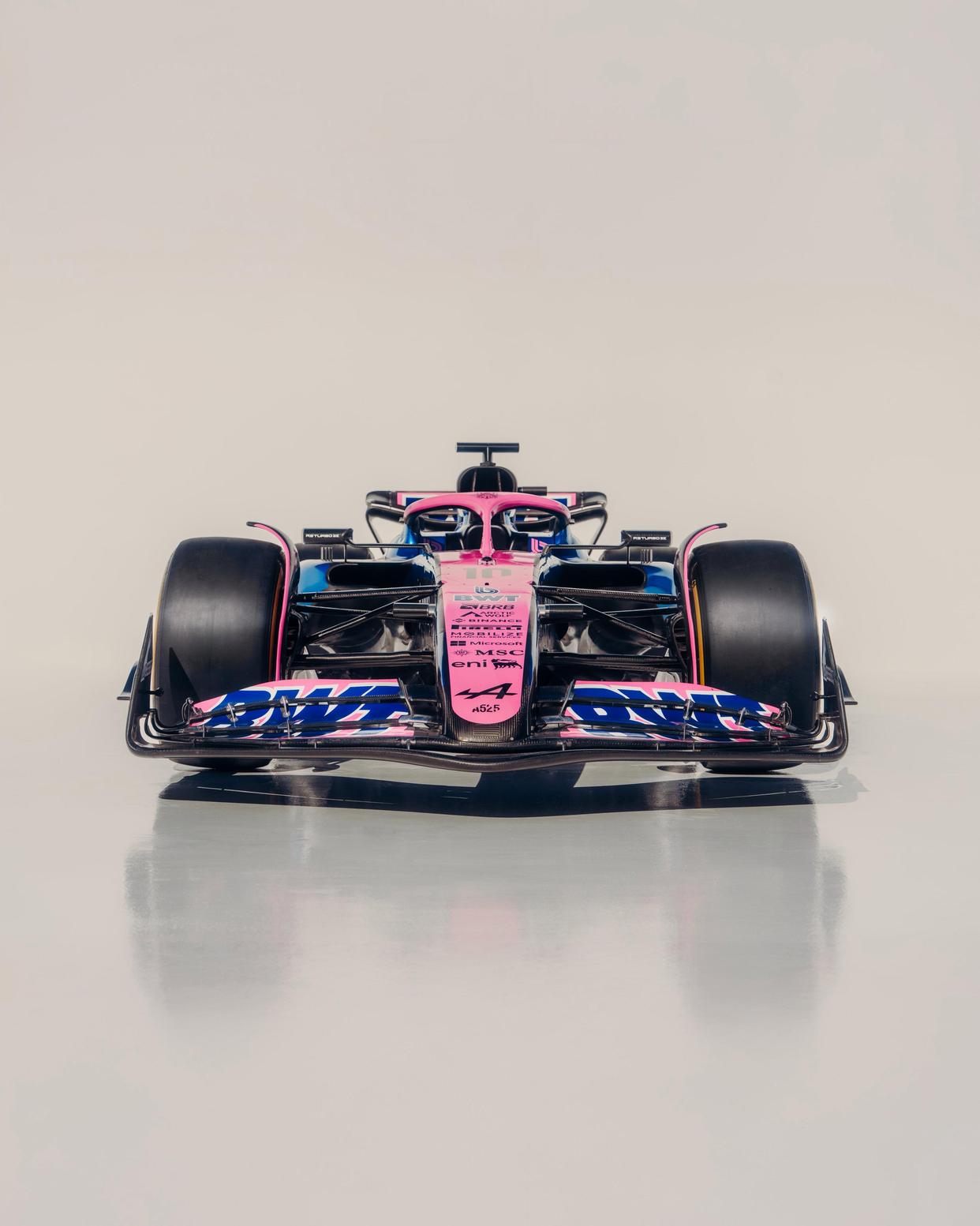 阿斯顿马丁碾压索伯车队,勒克莱尔带队取胜的简单介绍 阿斯顿马丁碾压索伯车队,勒克莱尔带队取胜的简单介绍