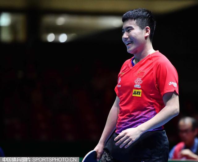 奥地利队碾压中国队，梁靖崑带队取胜